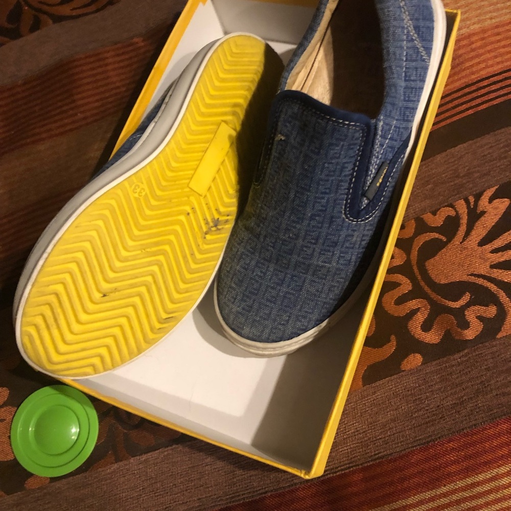 Fendi kids shoes